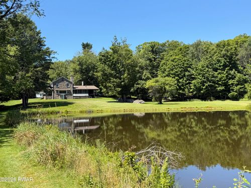 164 E Sterling Rd, Newfoundland, PA, 18445-5269 | Card Image