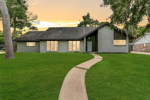 15503 Wandering Trl, Friendswood, TX, 77546-3028 | Card Image