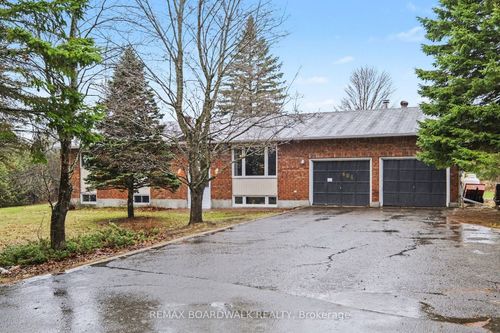 684 County Road 44 Road S, North Grenville, ON, K0G1J0 | Card Image