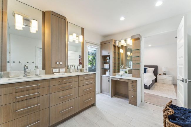 2205 Ne 30 Th St, House other with 3 bedrooms, 2 bathrooms and null parking in Lighthouse Point FL | Image 40