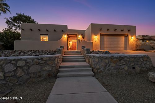 2807 Diamond Springs Dr, Las Cruces, NM, 88011-5224 | Card Image