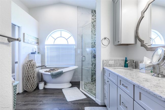 27406 Tierra Del Fuego Cir, House other with 4 bedrooms, 4 bathrooms and null parking in PUNTA GORDA FL | Image 36