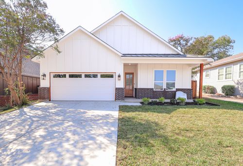 5517 Houghton Ave, Fort Worth, TX, 76107-6703 | Card Image
