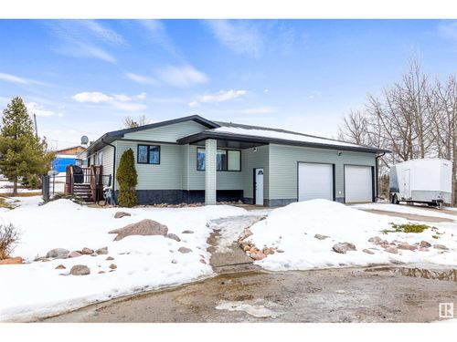 5035 48 Ave, Evansburg, AB, T0E | Card Image