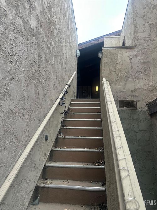 apt-d-2209 Cedro Ct, Bakersfield, CA, 93309-4451 | Card Image