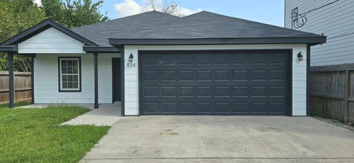 834 Elkhart St, Houston, TX, 77091-4137 | Card Image