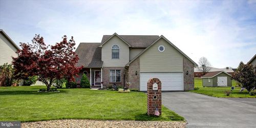 1090 Belair Dr, CHAMBERSBURG, PA, 17202-7553 | Card Image