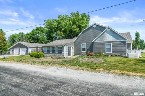 501 N Main Street, Loami, IL, 62661 | Card Image