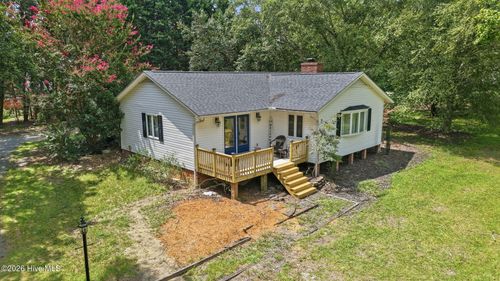 102 Juniper Ct, West End, NC, 27376 | Card Image