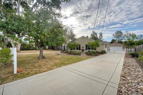 13441 Sagewood Dr, Poway, CA, 92064-1727 | Card Image