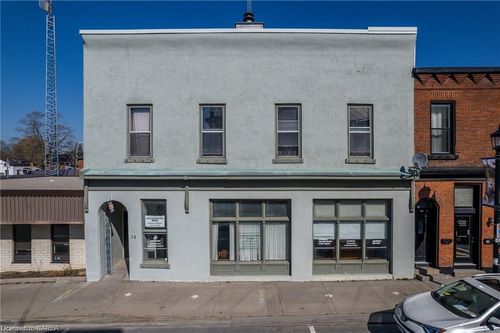 13 B Market Sq, Napanee, ON, K7R1J4 | Card Image