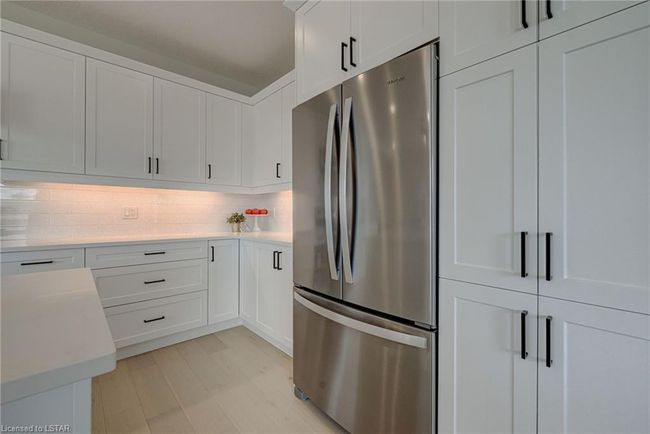 6477 Royal Magnolia Ave, House other with 3 bedrooms, 2 bathrooms and 2 parking in London ON | Image 19