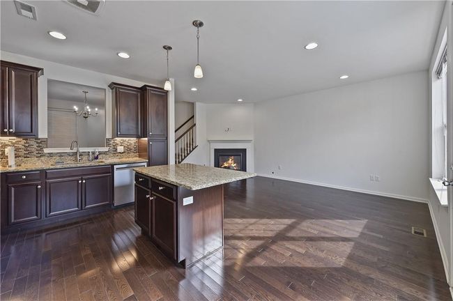 31 Lindentree Ln, Condo with 3 bedrooms, 4 bathrooms and 2 parking in Middletown NY | Image 10