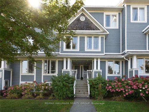 386 Crownridge Dr, Ottawa, ON, K2M3A4 | Card Image