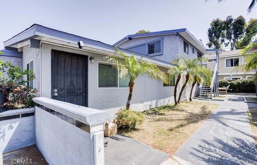 2214 Rutgers Dr, Costa Mesa, CA, 92627 | Card Image