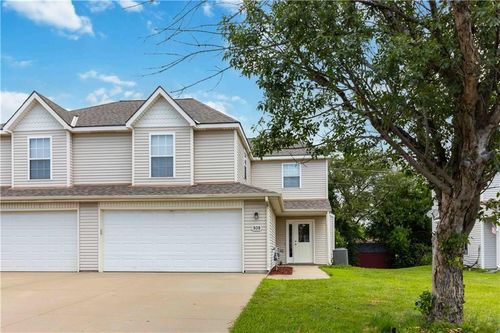 938 E Wildcat Run St, Gardner, KS, 66030-1774 | Card Image