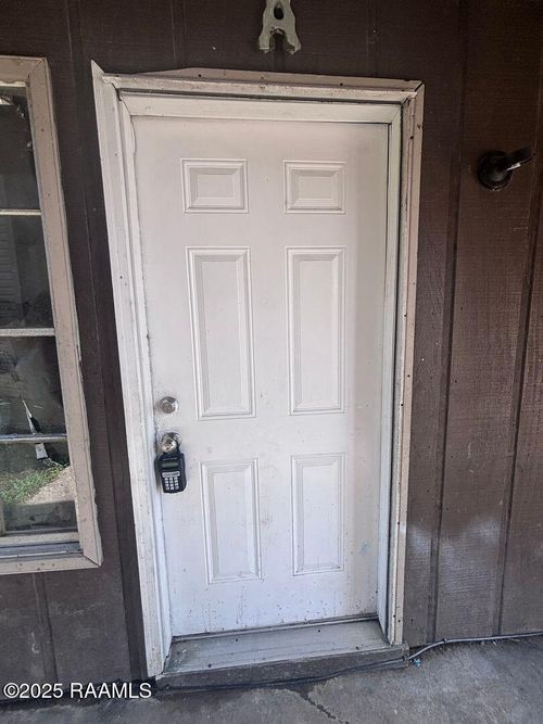 apt-a-102 Limoges St, Duson, LA, 70529-4153 | Card Image
