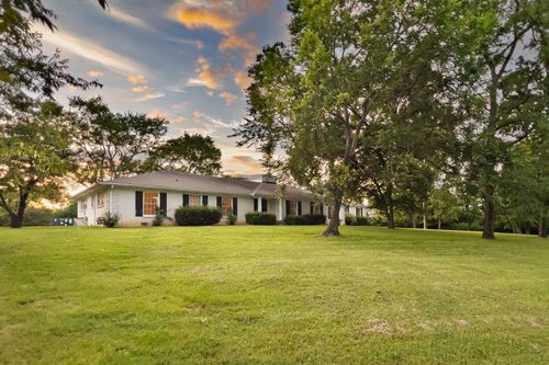 130 Winwood Dr, Lebanon, TN, 37087-3134 | Card Image