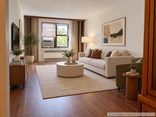 6b-150-25 72nd Rd, Flushing, NY, 11367-2136 | Card Image
