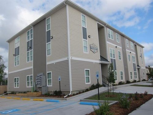 105-2725 Independence St, Metairie, LA, 70006-6761 | Card Image