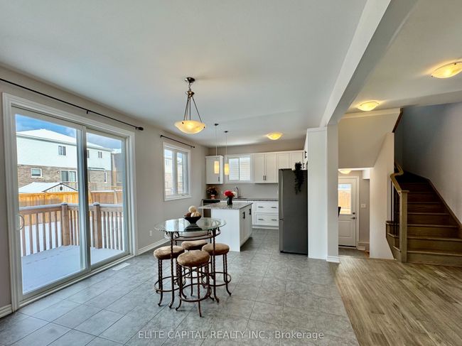 8125 Brookside Dr, House other with 4 bedrooms, 4 bathrooms and 4 parking in Niagara Falls ON | Image 5
