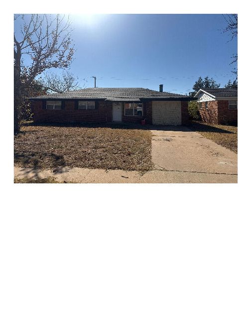 104 Butch Street, Levelland, TX, 79336 | Card Image