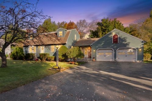 3 Anthony Ln, Danvers, MA, 01923 | Card Image