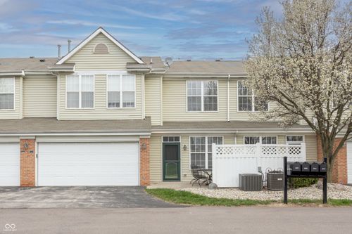 9509 Brightwell Dr, Indianapolis, IN, 46260-6606 | Card Image