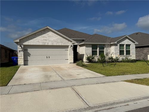 7609 Bayley Ln, Corpus Christi, TX, 78414-1438 | Card Image