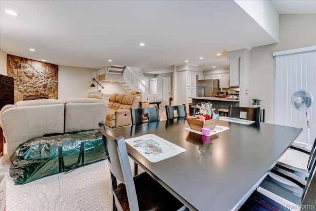 6522 Scenic Pines Ct, Condo with 3 bedrooms, 4 bathrooms and null parking in Clarkston MI | Image 13