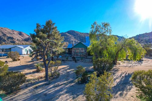 59800 Onaga Trl, Joshua Tree, CA, 92252-2918 | Card Image