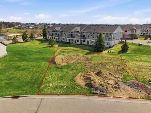 9761 Saint Andrews Dr, Elko New Market, MN, 55020-9630 | Card Image