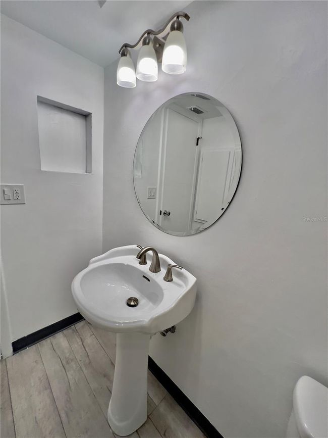 UNIT-60 - 11200 102 Nd Ave, Condo with 2 bedrooms, 2 bathrooms and null parking in SEMINOLE FL | Image 17
