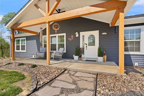 421 S Main St, English, IN, 47118-3507 | Card Image