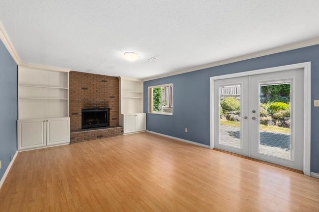 1605 Hemlock Pl, House other with 3 bedrooms, 3 bathrooms and 6 parking in Port Moody BC | Image 16