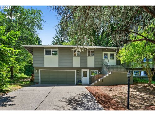 9415 Sw 62nd Dr, Portland, OR, 97219-4916 | Card Image