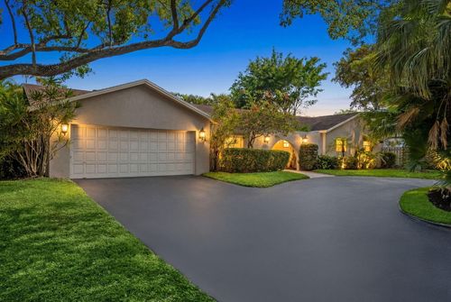 8730 Lake Dasha Ter, Plantation, FL, 33324-3143 | Card Image