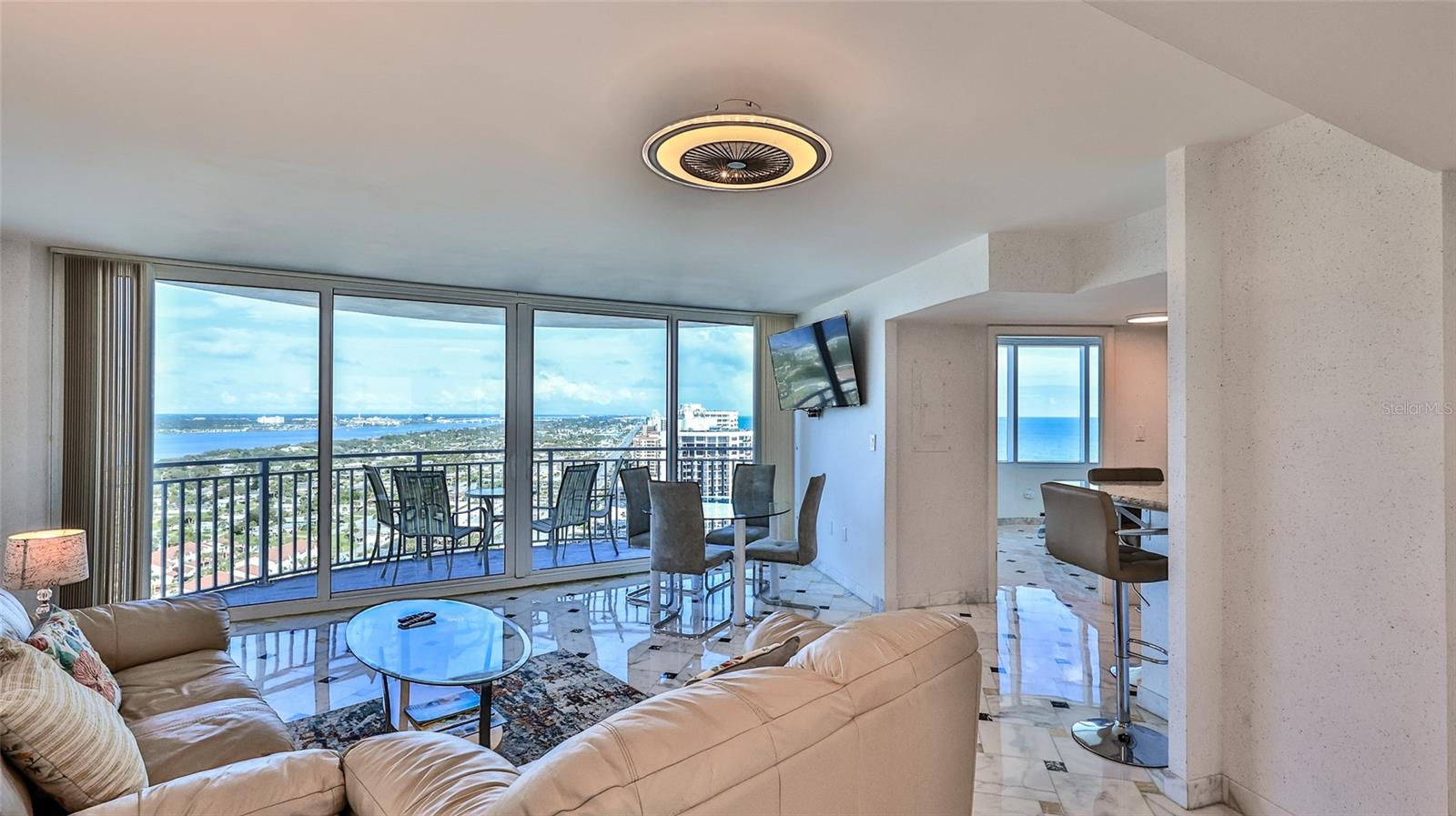 Residential in DAYTONA BEACH 4