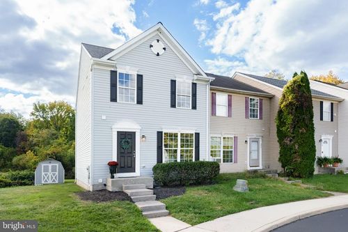255 Douglas St, Elkton, MD, 21921-5754 | Card Image
