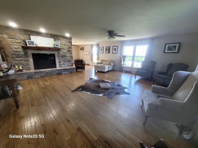 7773 Porter Hill Rd, House other with 5 bedrooms, 3 bathrooms and null parking in LANCASTER WI | Image 10