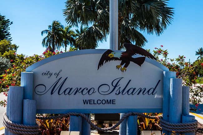 1709 Wavecrest Ct, House other with 4 bedrooms, 3 bathrooms and null parking in Marco Island FL | Image 39