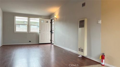 apt-c-284 N Palm Ave, Upland, CA, 91786-5966 | Card Image