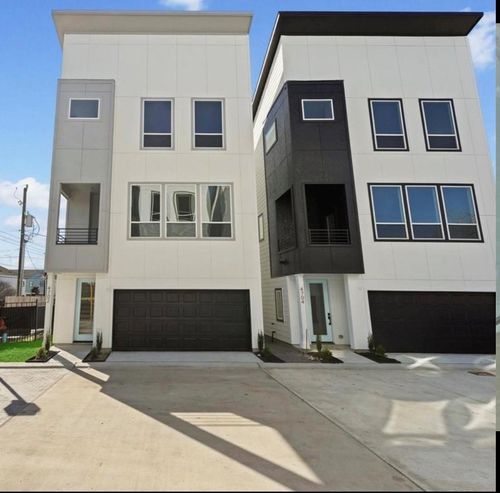 4706 Thornton Villas Ln, Houston, TX, 77018-3390 | Card Image