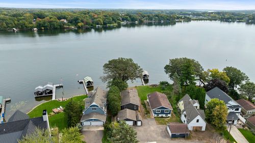 1058 Loma Linda Ave, Mound, MN, 55364-9756 | Card Image