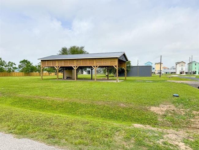1311 22 Nd St, Home with 0 bedrooms, 0 bathrooms and null parking in Port Bolivar TX | Image 6