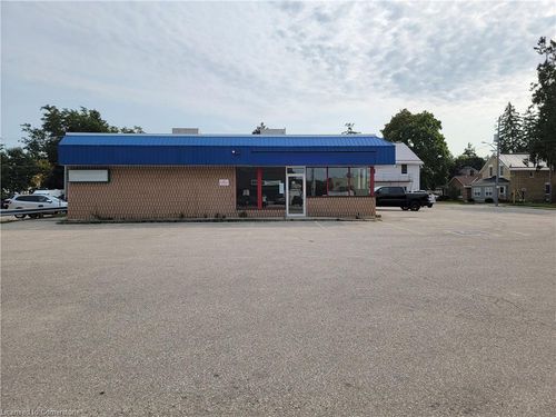 189 10th St, Hanover, ON, N4N1N8 | Card Image