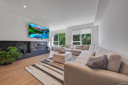 33-15030 28 Ave, Surrey, BC, V4P0H3 | Card Image