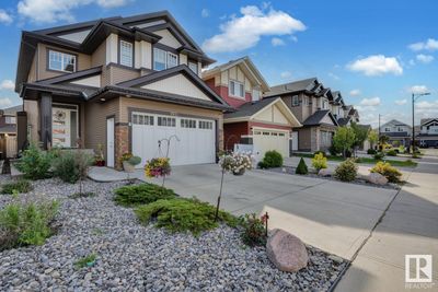 7031 173 Ave Nw, House other with 5 bedrooms, 3 bathrooms and null parking in Edmonton AB | Image 2