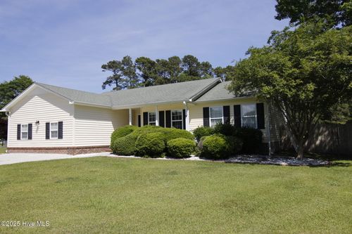 205 Creek Dr, Jacksonville, NC, 28540-9694 | Card Image