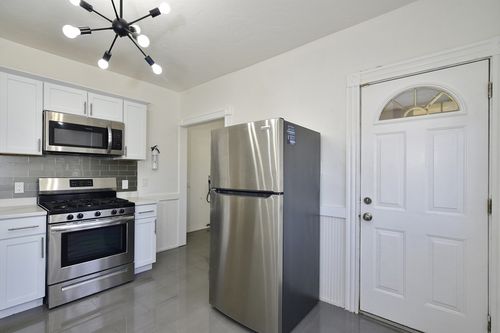 apt-2-24 Rector Rd, Boston, MA, 02126-2091 | Card Image